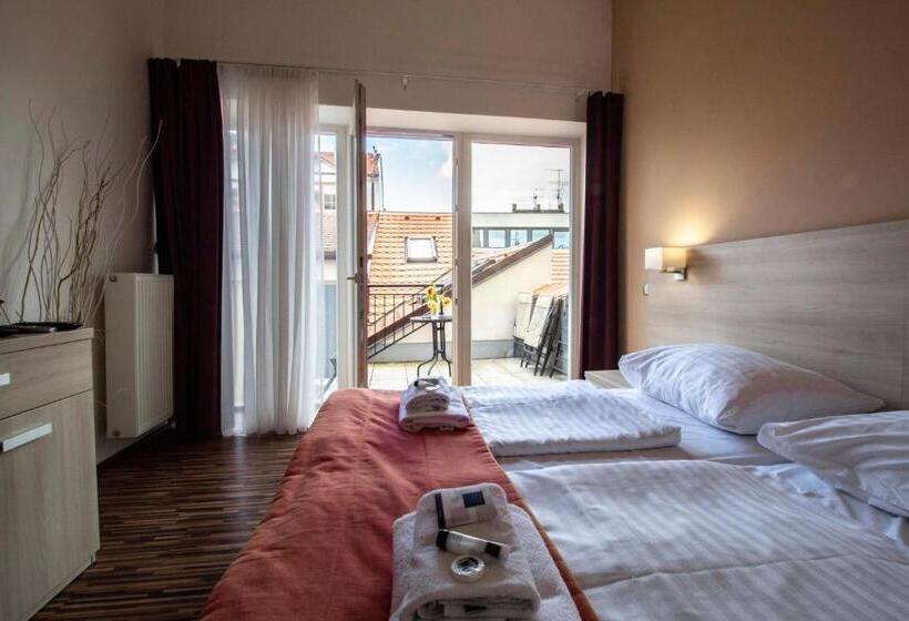 带2个卧室的公寓, Residence U černé Věže české Budějovice