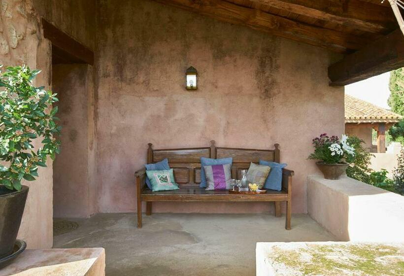 Люкс Deluxe Кровать Кинг, Finca El Cortiñal