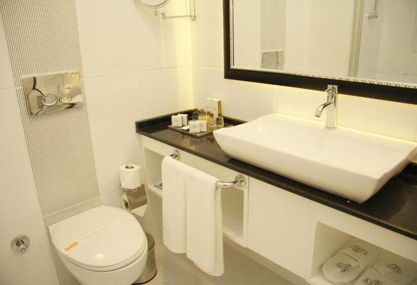 سوییت, Asrin Park Hotel & Spa Convention Center