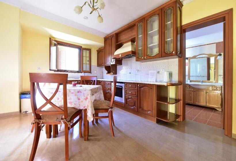 ویلای 1 خوابه, Limnionas Bay Village