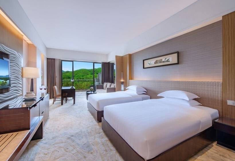 Номер Deluxe Вид на Горы, Mission Hills Hotel Resorts Dongguan