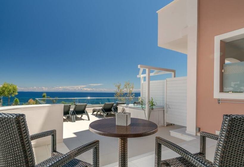Люкс Superior Вид на Море, Kymothoe Elite Suites