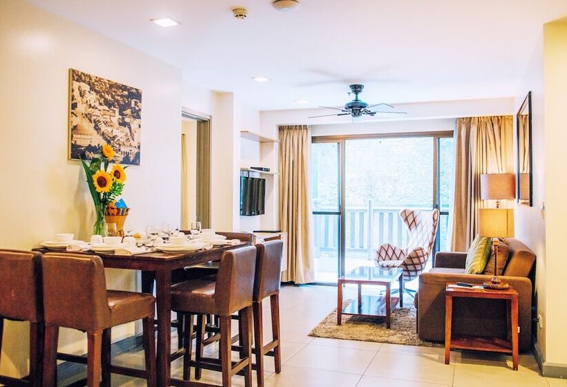דירת שני חדרים, Azalea Residences Baguio