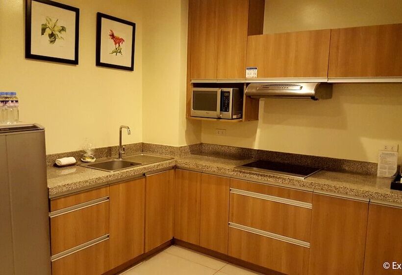 דירת שני חדרים, Azalea Residences Baguio