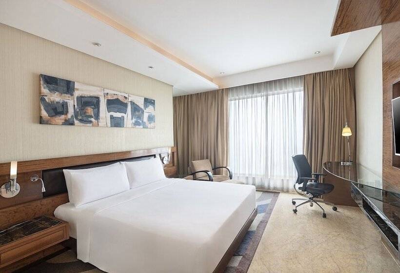 Номер Superior, Radisson Blu Kaushambi Delhi Ncr