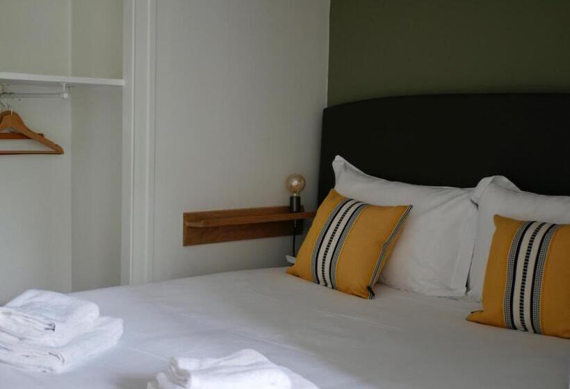 Номер Стандарт Трехместный, Auberge Trabenia