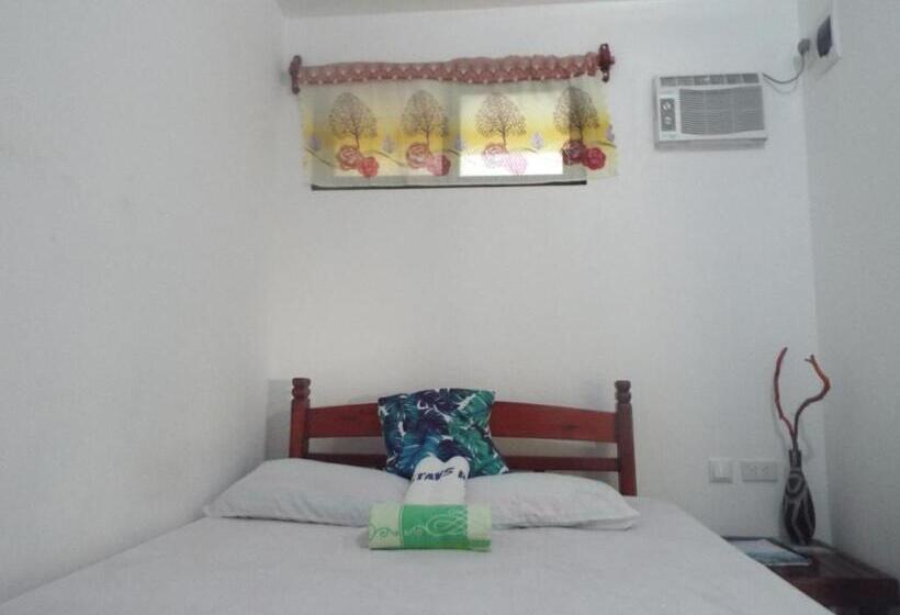Бунгало Стандарт, Gustav S Place Silver Beach Dive Resort