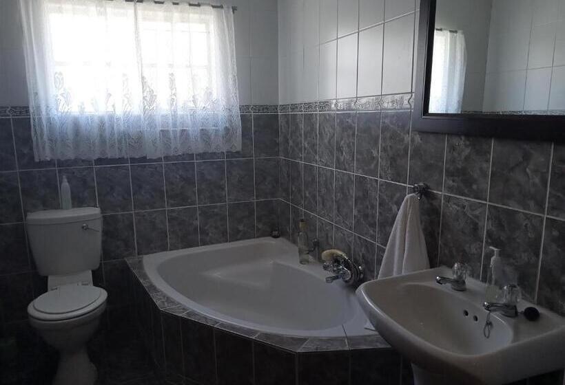 Номер Стандарт, Route 62 B&b