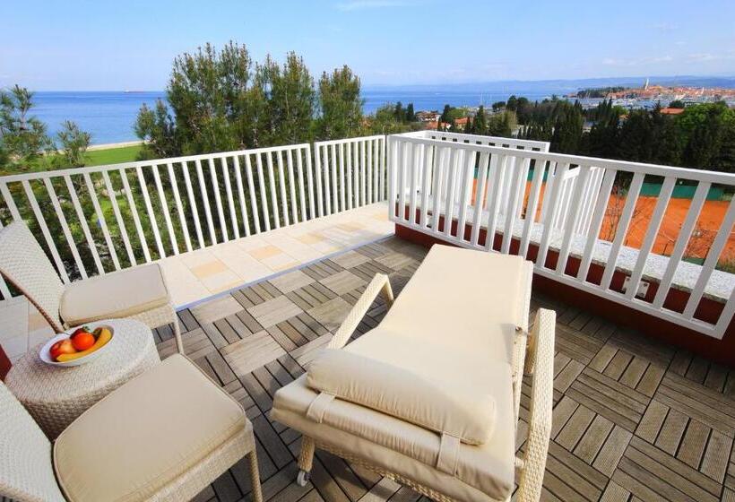 سوئیت با چشم‌انداز, Mirta  San Simon Resort