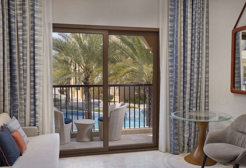 Номер Стандарт с Балконом, Doubletree By Hilton Resort & Spa Marjan Island