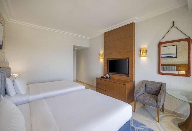 Номер Стандарт с Балконом, Doubletree By Hilton Resort & Spa Marjan Island