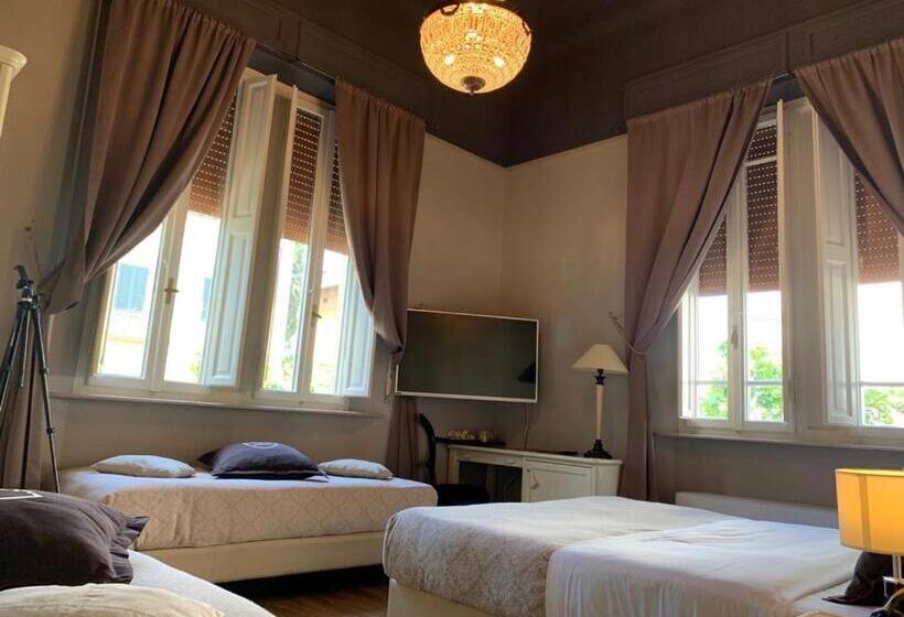 اتاق خانوادگی, Villa Tower Inn