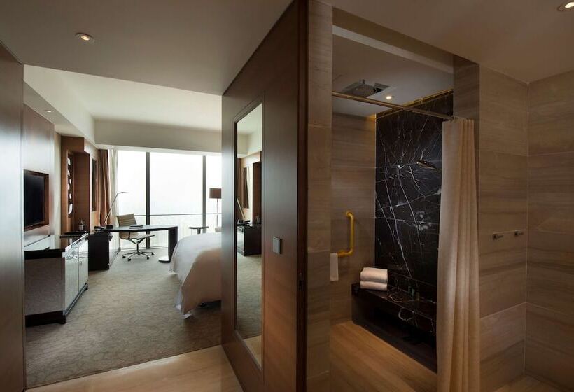Номер Executive, Hilton Shijiazhuang