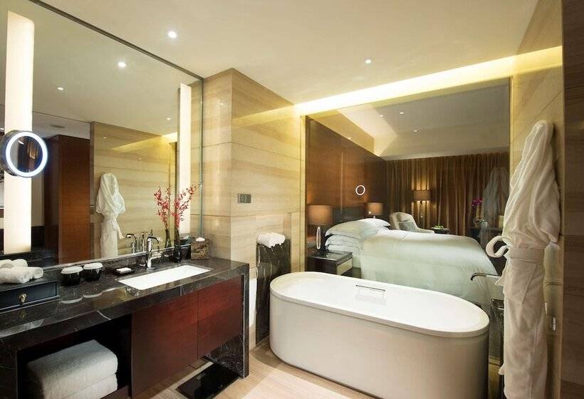 Номер Superior, Hilton Shijiazhuang