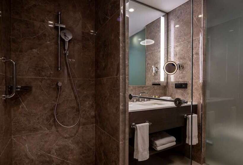 Номер Executive, Hilton Shijiazhuang