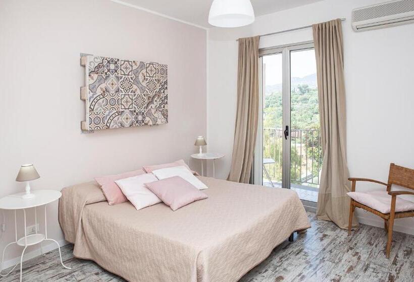 Номер Стандарт, Casa Rossa