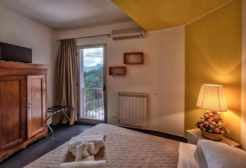 Номер Стандарт, Casa Rossa