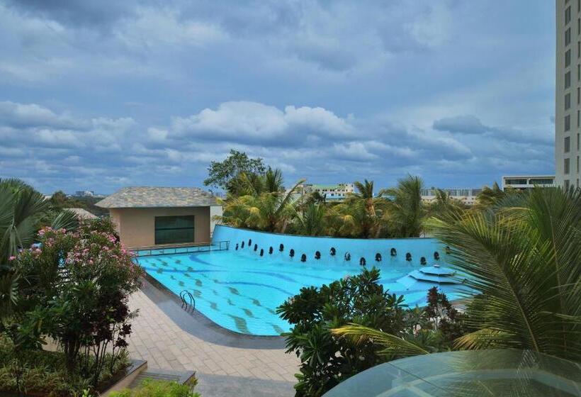 Номер Стандарт 2 Двуспальные Кровати, Bengaluru Marriott Hotel Whitefield
