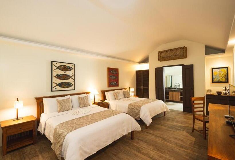 带特大床的豪华房间, Virgin Beach Resort