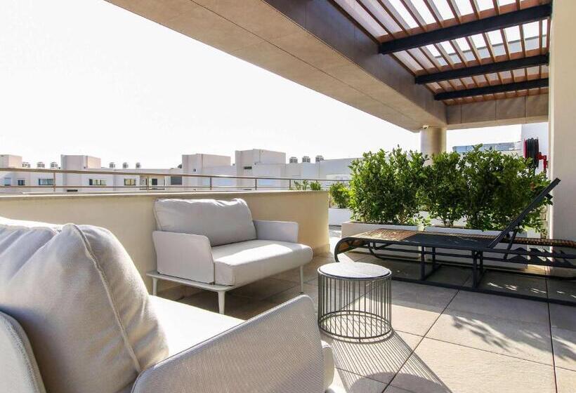 سوئیت اجرایی با تخت کینگ, Novotel Tunis Lac