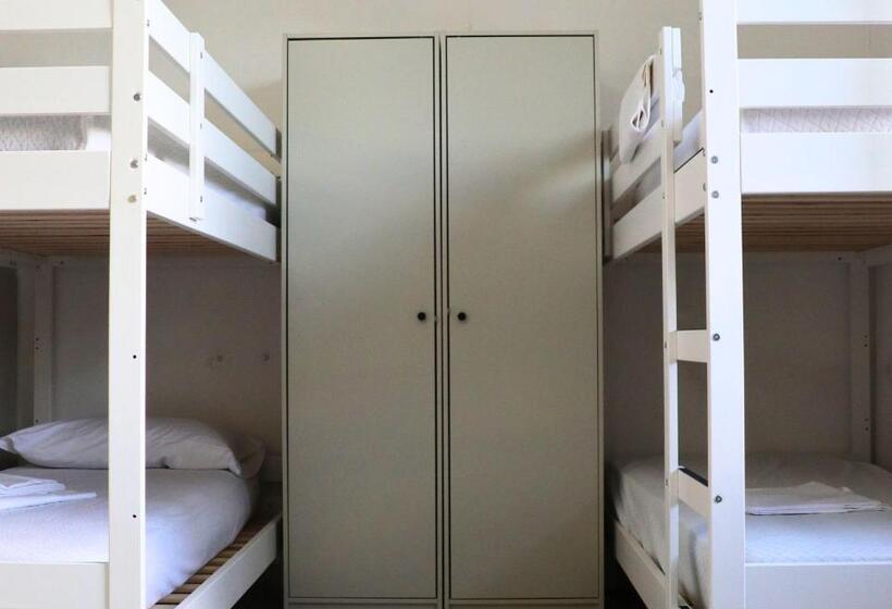 공동 객실, Ostello E Camere Private Prima Luce Foresteria