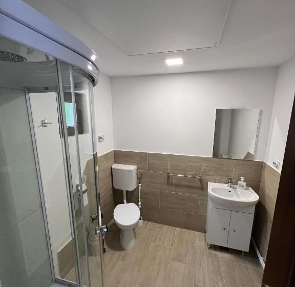 דירת שני חדרים, Casa Dintre Brazi Hunedoara