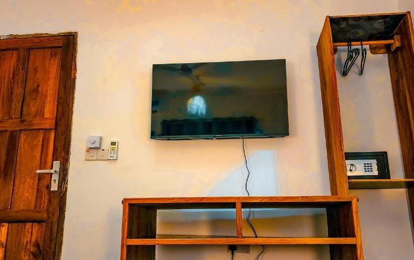 اتاق لوکس, Tamu House Pajé Beach
