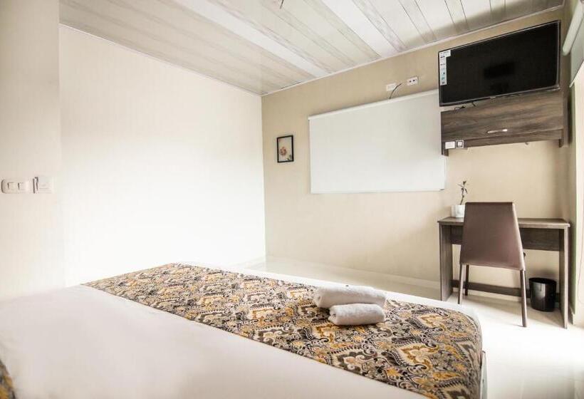 Номер Deluxe, Cienaguas