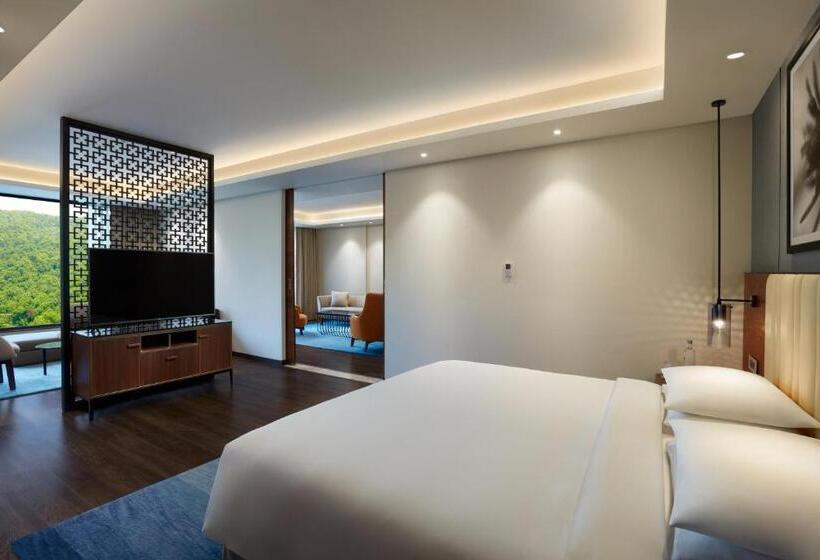行政套房, Hyatt Regency Dehradun Resort And Spa