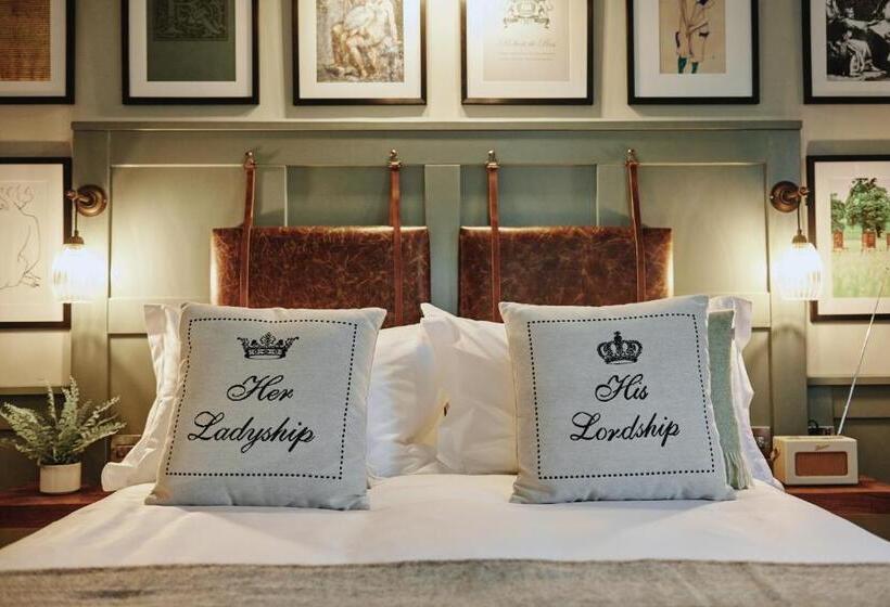Стандартный Номер Кровать Кинг, Kings Arms