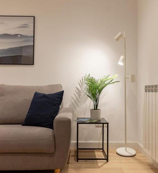 스탠다드 룸 공동 욕실, Room4you Oviedo By Asturias Holidays