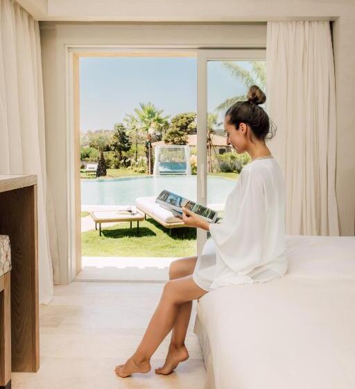 Номер Deluxe Кровать Кинг с Видом, 7pines Resort Sardinia   A Destination By Hyatt