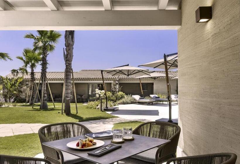 Номер Deluxe Кровать Кинг с Видом, 7pines Resort Sardinia   A Destination By Hyatt