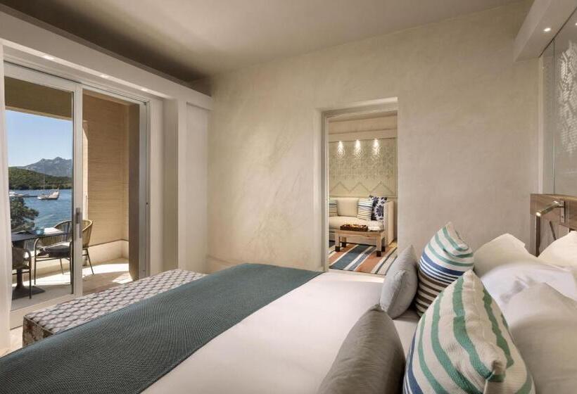 سوییت با چشم‌انداز دریا, 7pines Resort Sardinia   A Destination By Hyatt