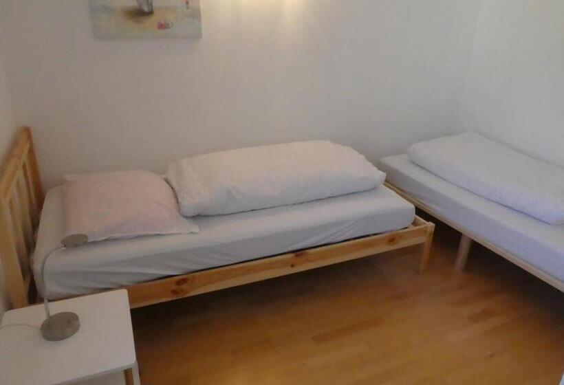 ２ベッドルームアパートメント, Villa Rauter