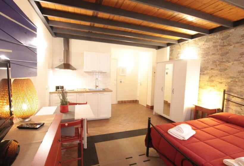 سوییت لوکس, Amenano Apartments