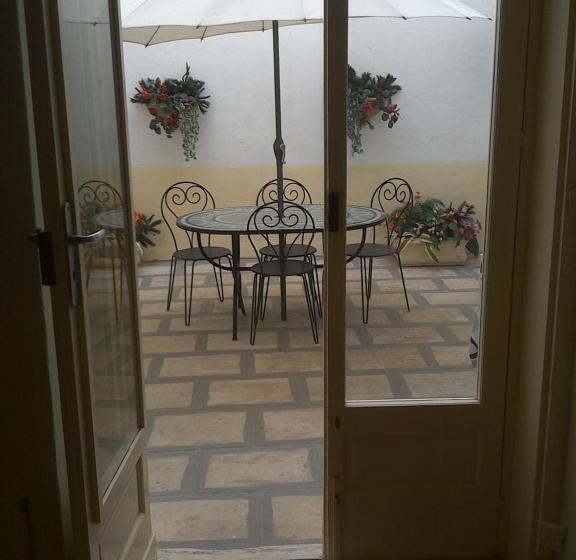 スタンダードトリプルルーム, B&b Palazzo Antonelli