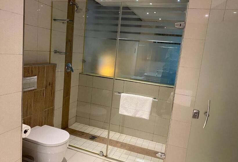 Президентский Люкс, Coastlands Umhlanga Hotel And Convention Centre