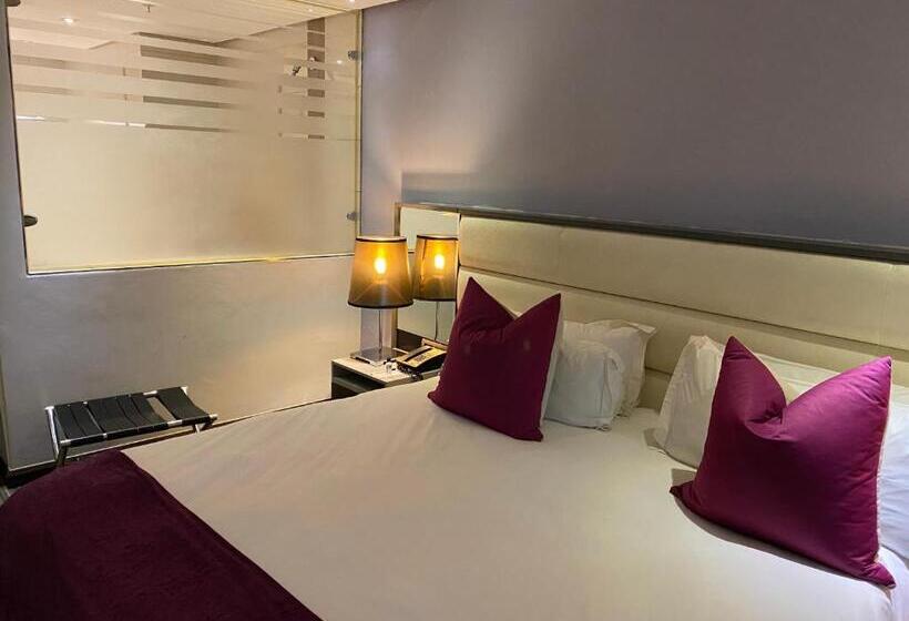 Президентский Люкс, Coastlands Umhlanga Hotel And Convention Centre
