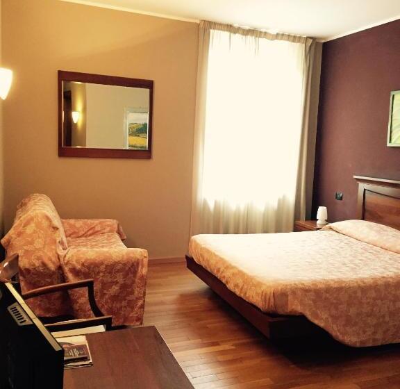 스탠다드 트리플 룸, Albergo San Lorenzo