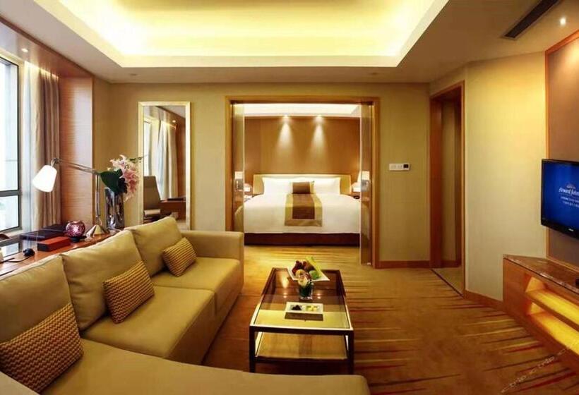Президентский Люкс, Howard Johnson Sunshine Plaza Ningbo