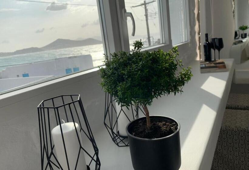 סוויטה נוף לים, Studios Panos
