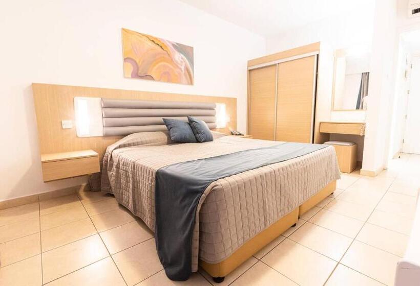 带1个卧室的带海景的公寓, Vrissaki Hotel Apartments