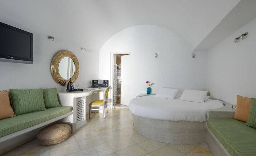 سوییت جونیور, Pegasus Spa
