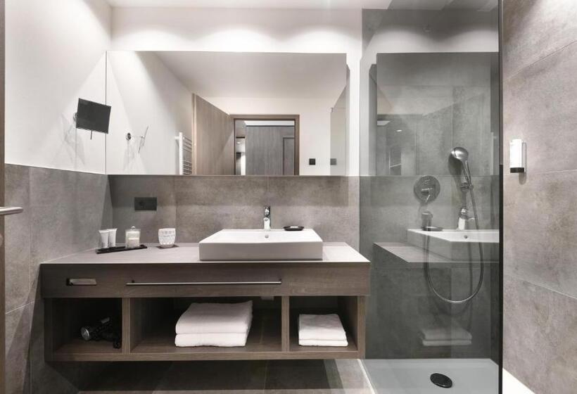 Полулюкс, Alpinhotel Keil