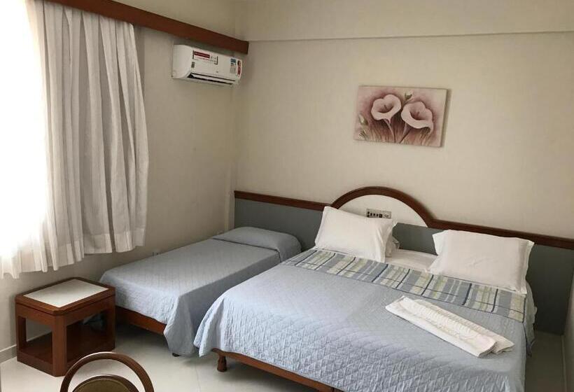 디럭스 트리플 룸, Champagnat Praia
