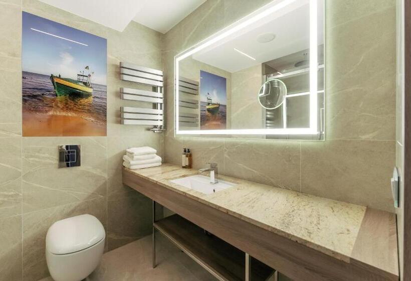 اتاق سوپریور, Wellness Medical Spa Unitral