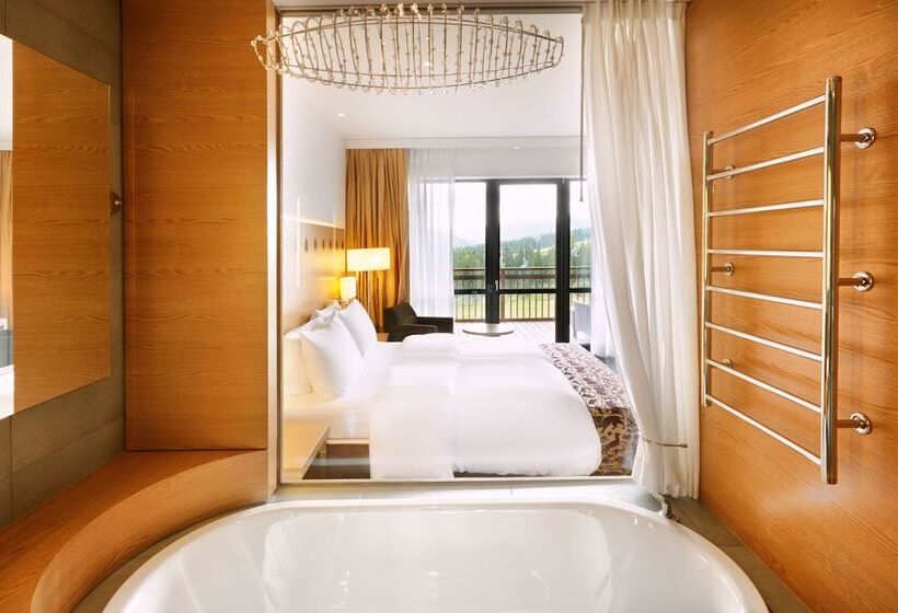 수피리어 전망 룸, Radisson Blu Resort, Bukovel