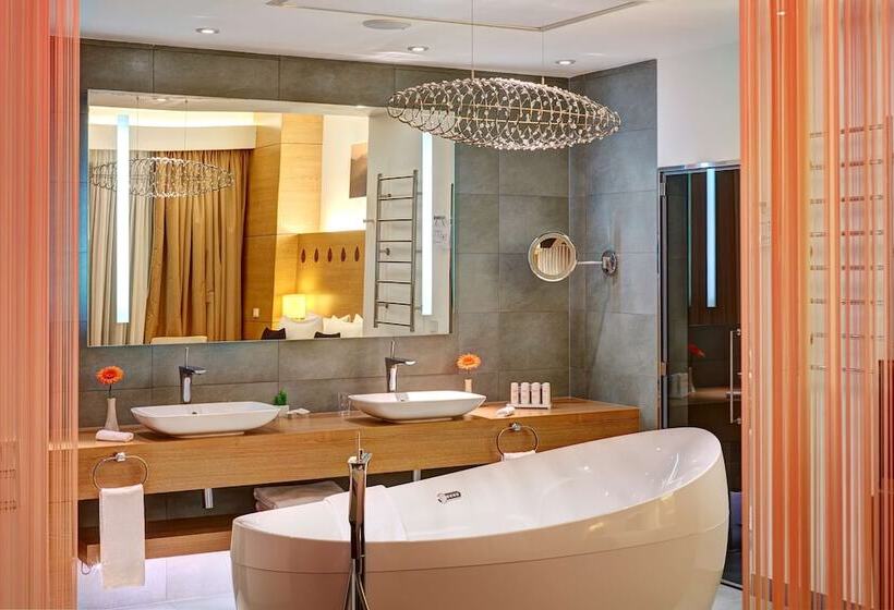 스위트, Radisson Blu Resort, Bukovel