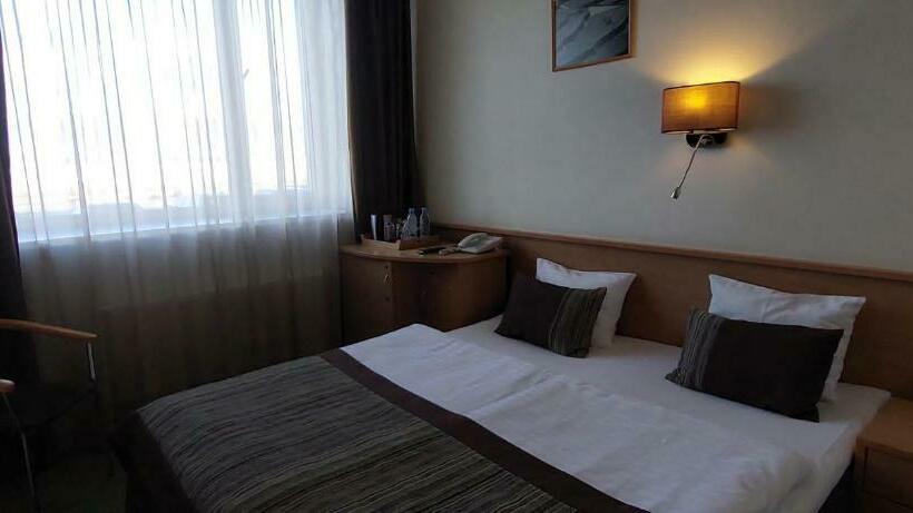 اتاق استاندارد, Sky High Hotel Airport 200 Meters From The Terminal